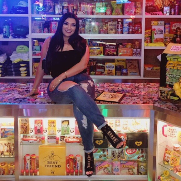 latanyalazar